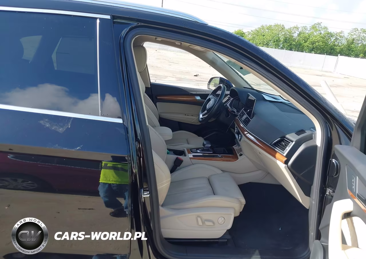 2023 Audi Q5 Premium Plus 55 Tfsi E S Line Quattro S Tronic VIN:WA1E2BFY7P2189747 - 5