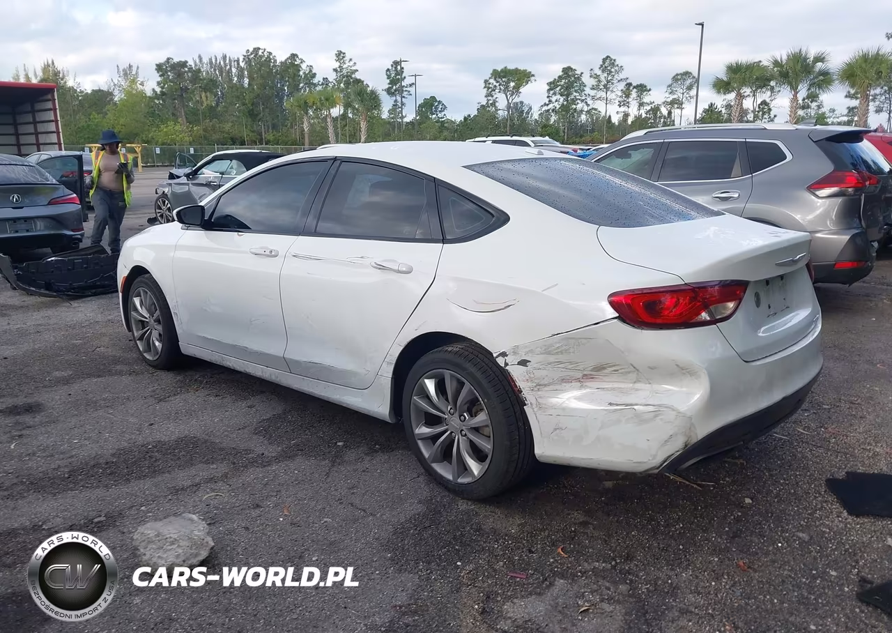 2016 Chrysler 200 S VIN:1C3CCCBB7GN111599 - 3