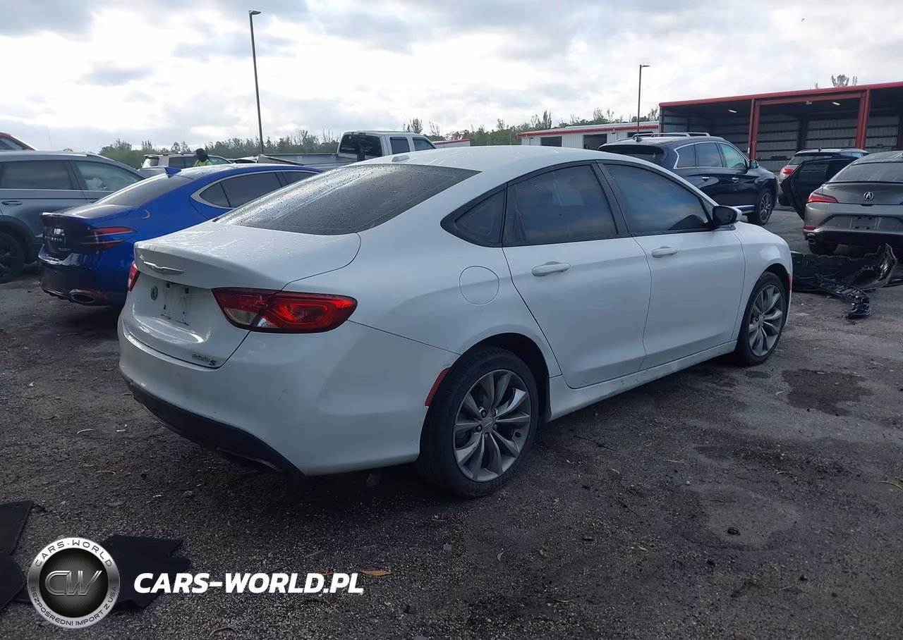 2016 Chrysler 200 S VIN:1C3CCCBB7GN111599 - 4