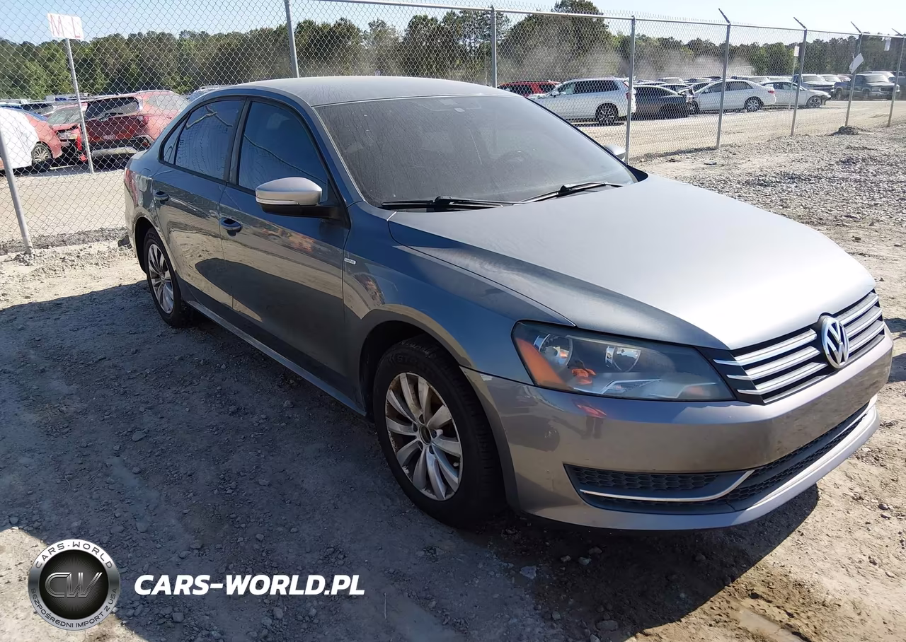 2014 Volkswagen Passat 1.8T Wolfsburg Edition