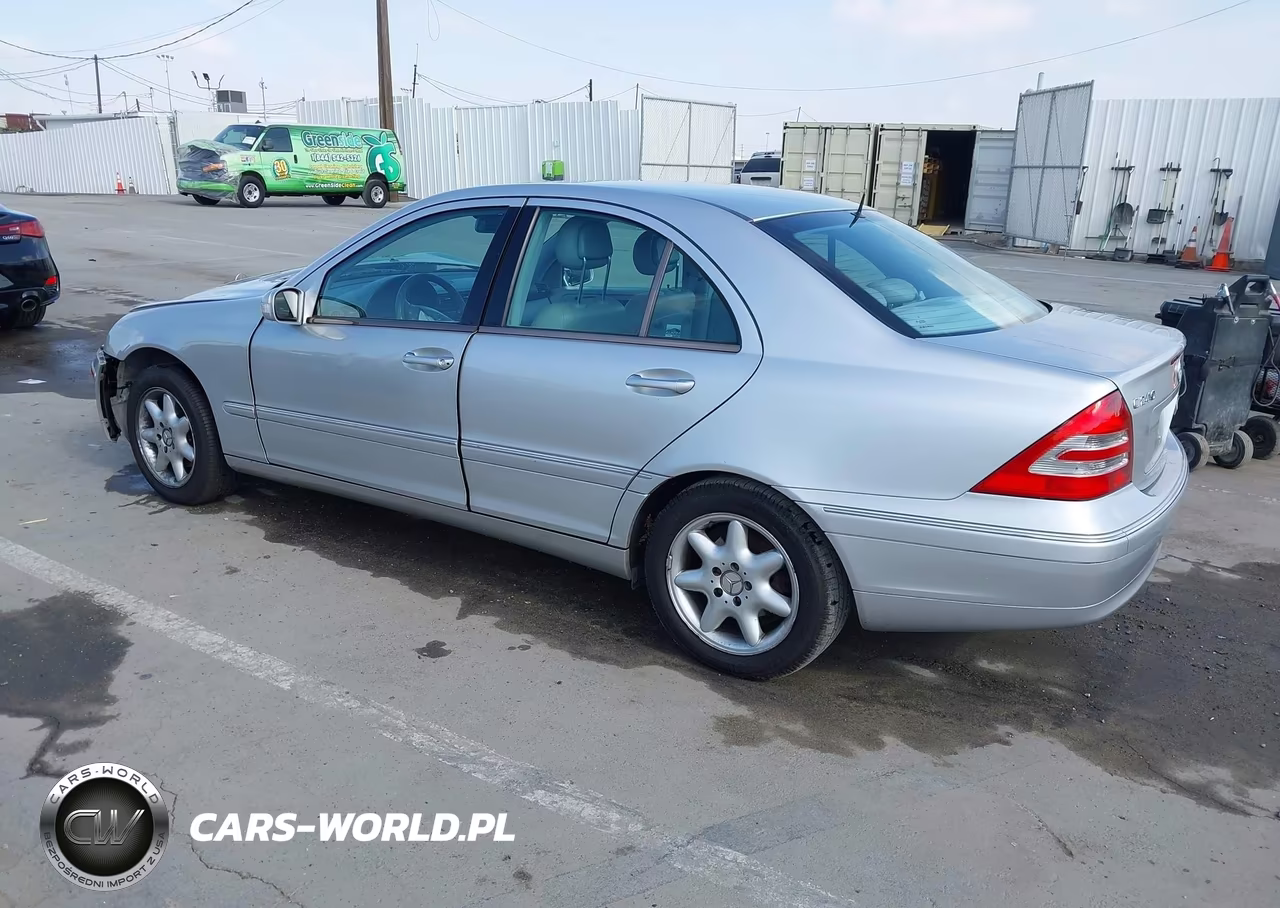 2003 Mercedes-Benz C 240 VIN:WDBRF61J93F314827 - 3