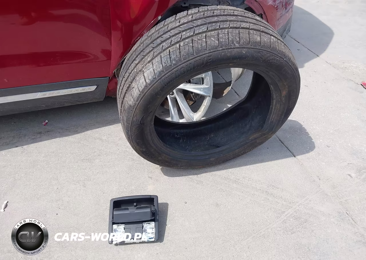 2019 Ford Explorer Xlt VIN:1FM5K7D87KGA73154 - 12
