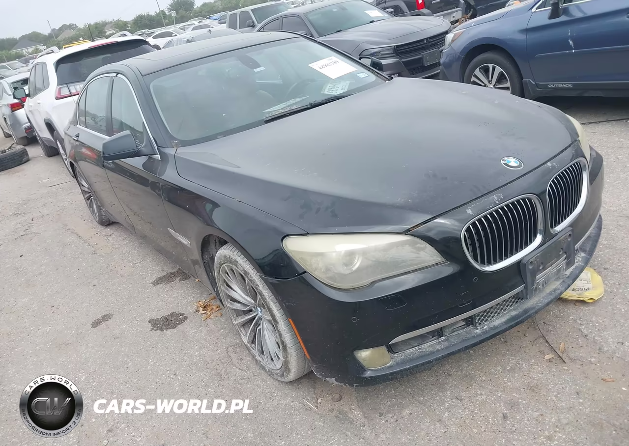 2012 BMW 740Li