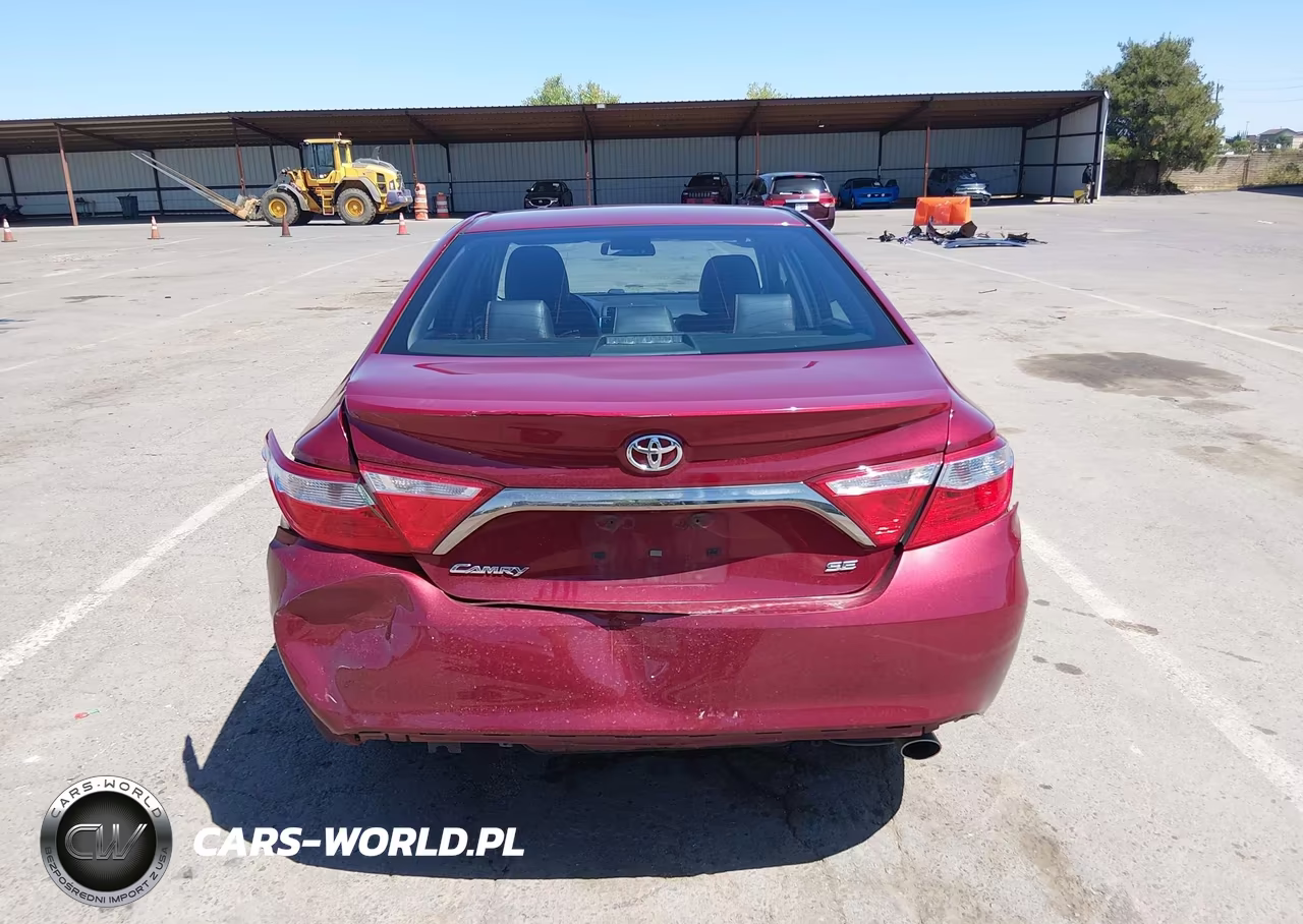 2016 Toyota Camry Se VIN:4T1BF1FK9GU574925 - 17
