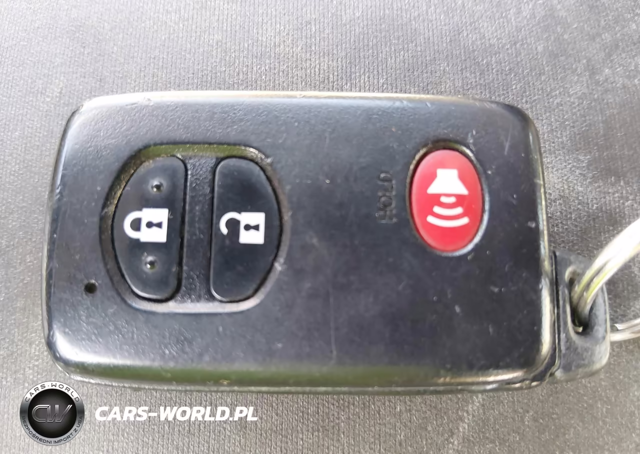 2011 Toyota Prius Two VIN:JTDKN3DU3B5344856 - 11