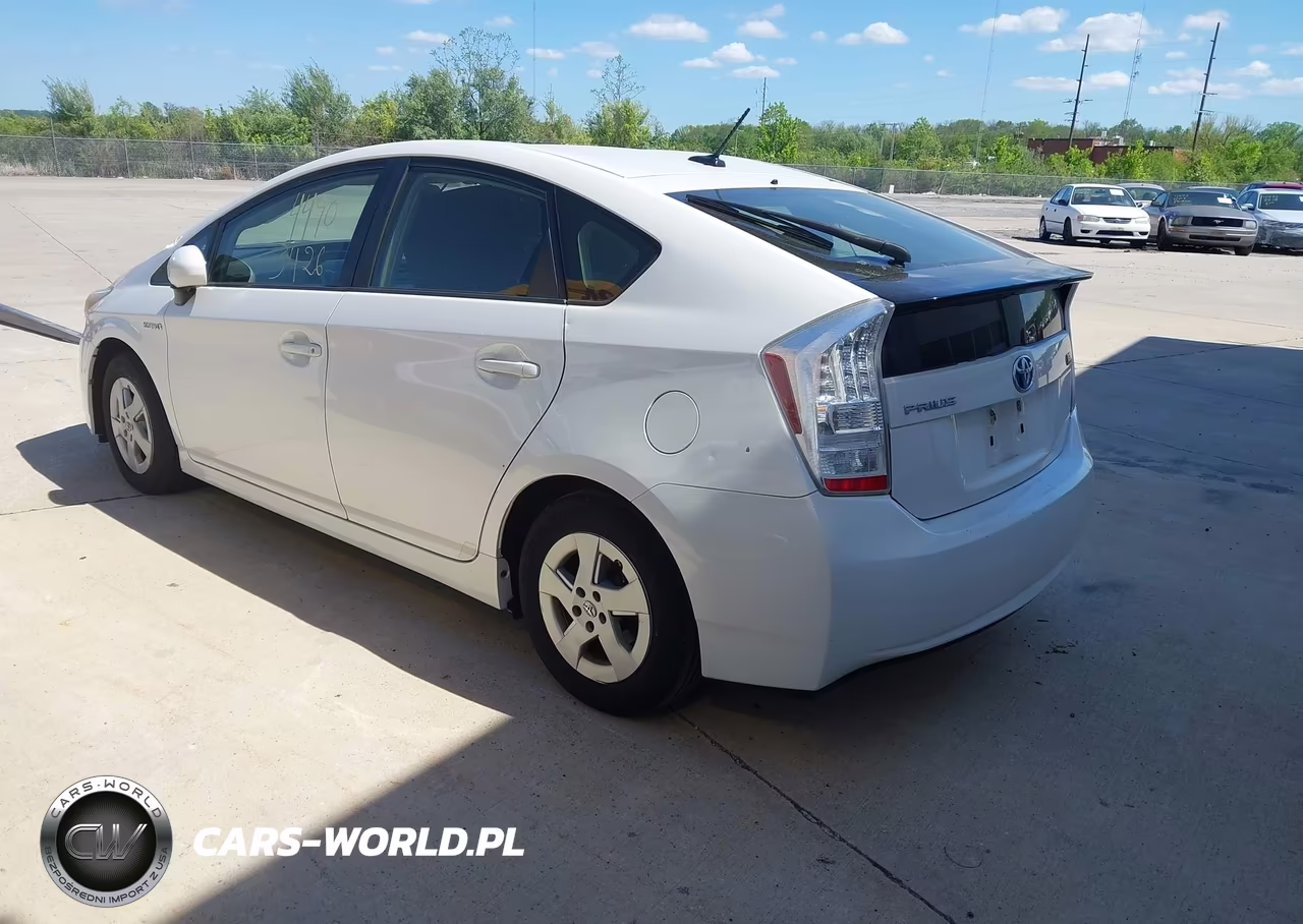 2011 Toyota Prius Two VIN:JTDKN3DU3B5344856 - 3