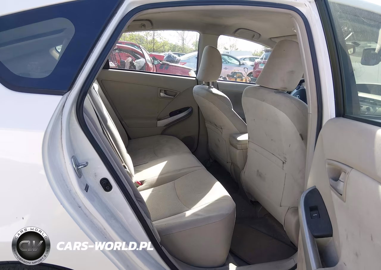 2011 Toyota Prius Two VIN:JTDKN3DU3B5344856 - 8