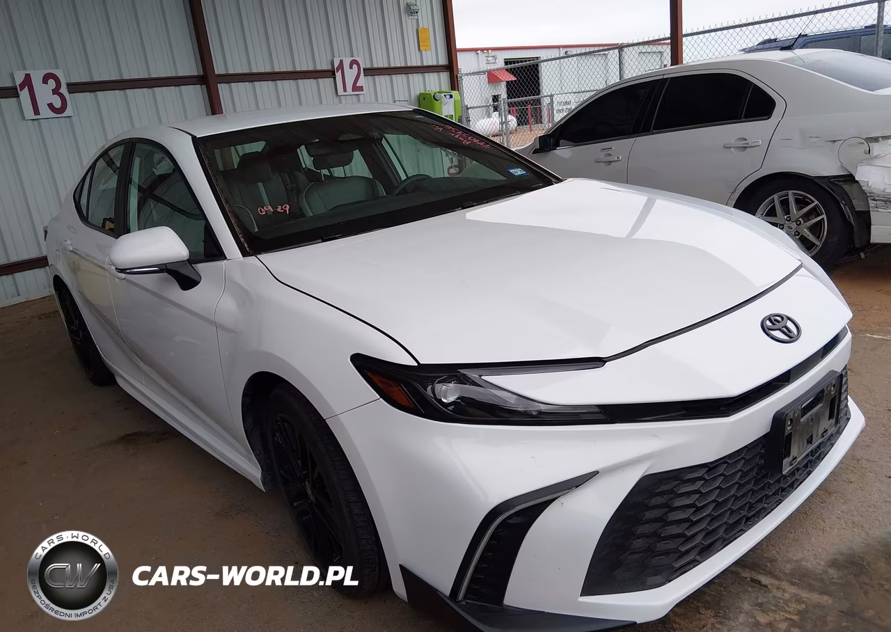 2025 Toyota Camry Se VIN:4T1DAACK9SU529424 - 13
