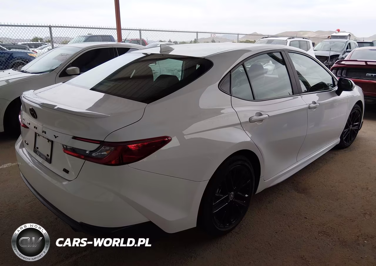 2025 Toyota Camry Se VIN:4T1DAACK9SU529424 - 4