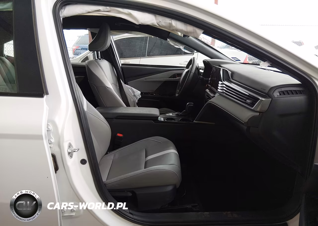 2025 Toyota Camry Se VIN:4T1DAACK9SU529424 - 5