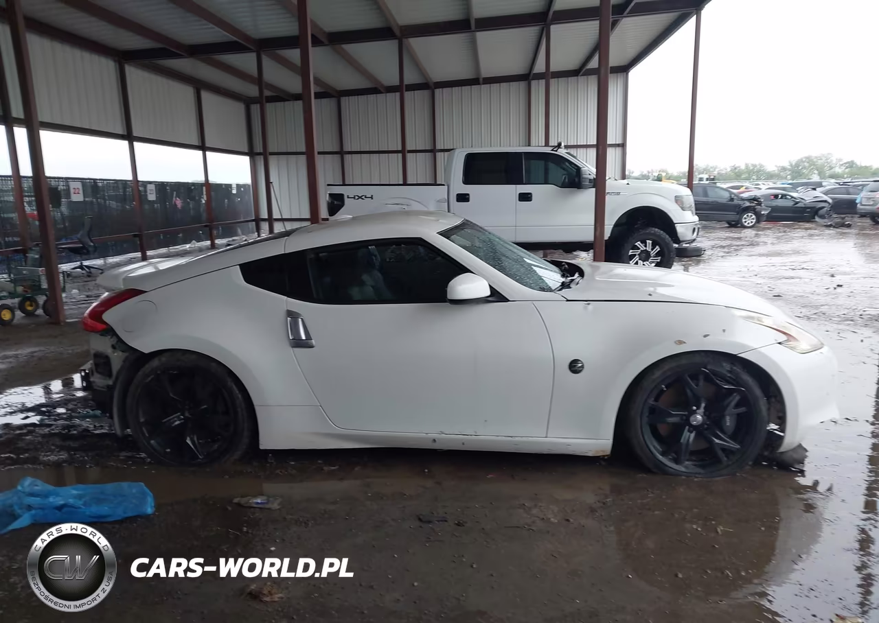 2010 Nissan 370Z Touring VIN:JN1AZ4EH0AM506845 - 8