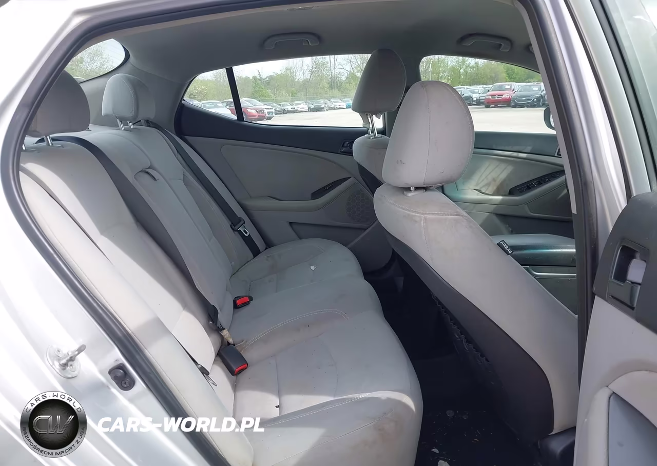 2013 Kia Optima Lx VIN:5XXGM4A74DG182599 - 8