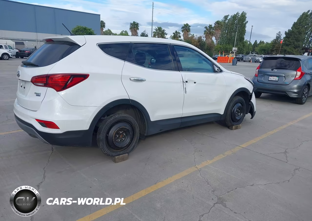 2018 Hyundai Santa Fe Sport 2.4L VIN:5NMZTDLB0JH086205 - 4
