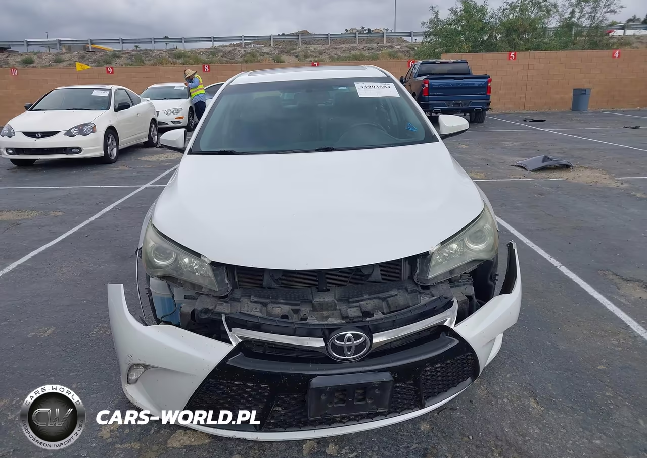 2016 Toyota Camry Se VIN:4T1BF1FK1GU184403 - 12