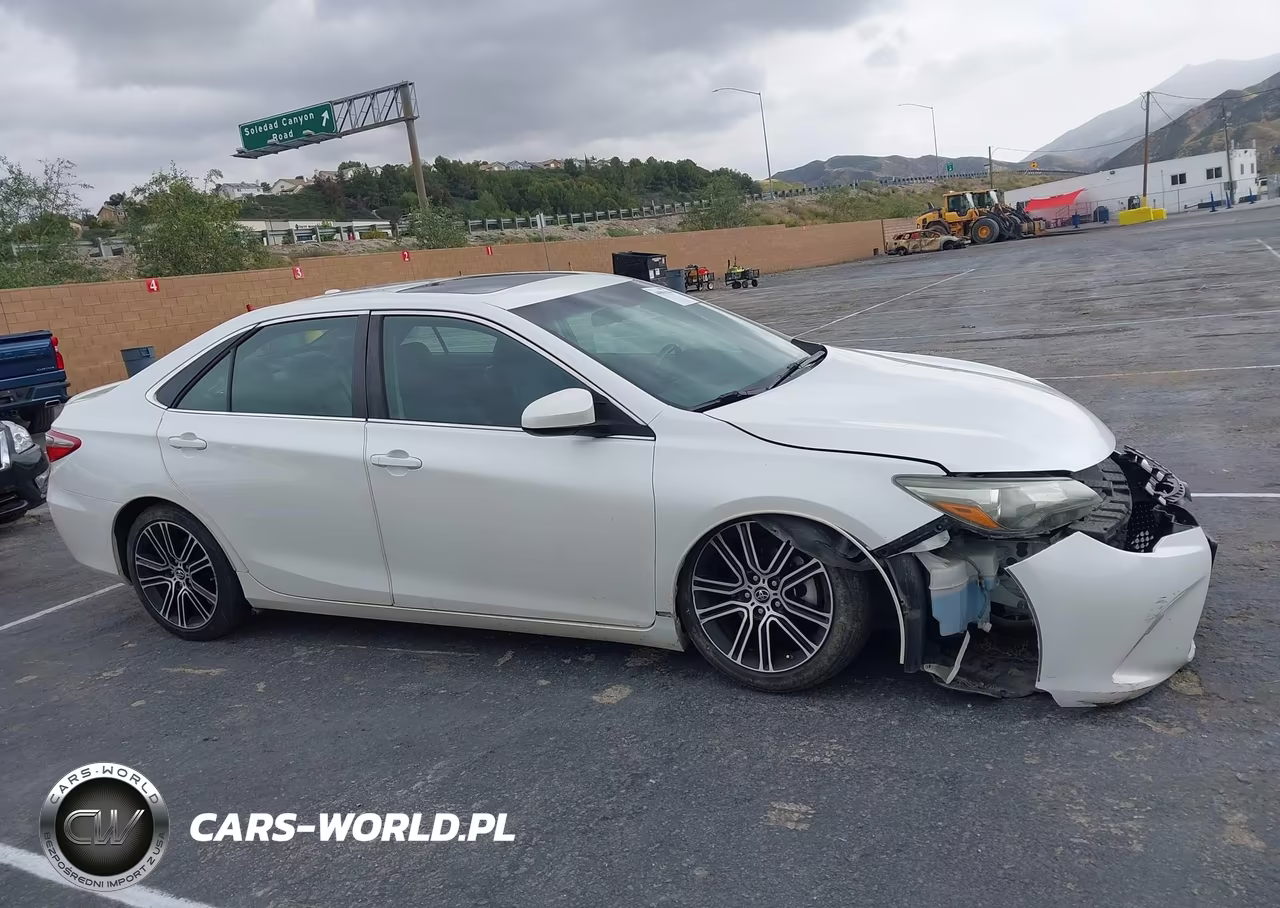 2016 Toyota Camry Se VIN:4T1BF1FK1GU184403 - 13