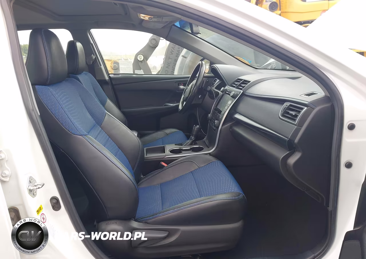 2016 Toyota Camry Se VIN:4T1BF1FK1GU184403 - 5