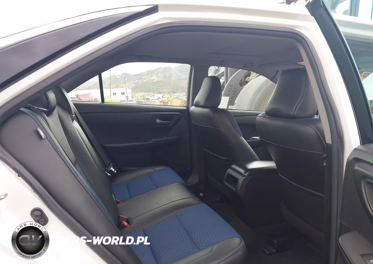 2016 Toyota Camry Se VIN:4T1BF1FK1GU184403 - 8