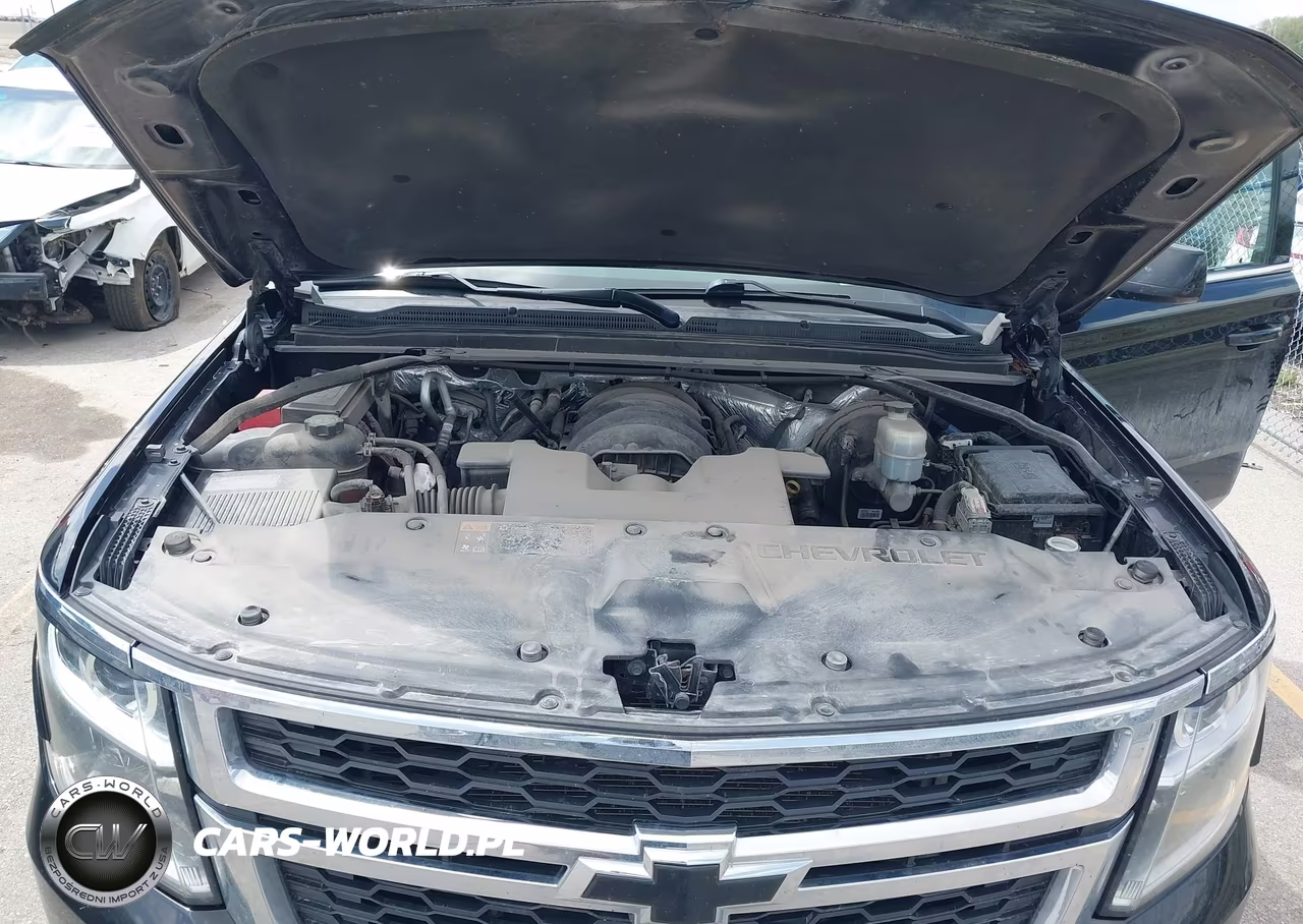 2015 Chevrolet Suburban 1500 Lt VIN:1GNSKJKC4FR581806 - 10