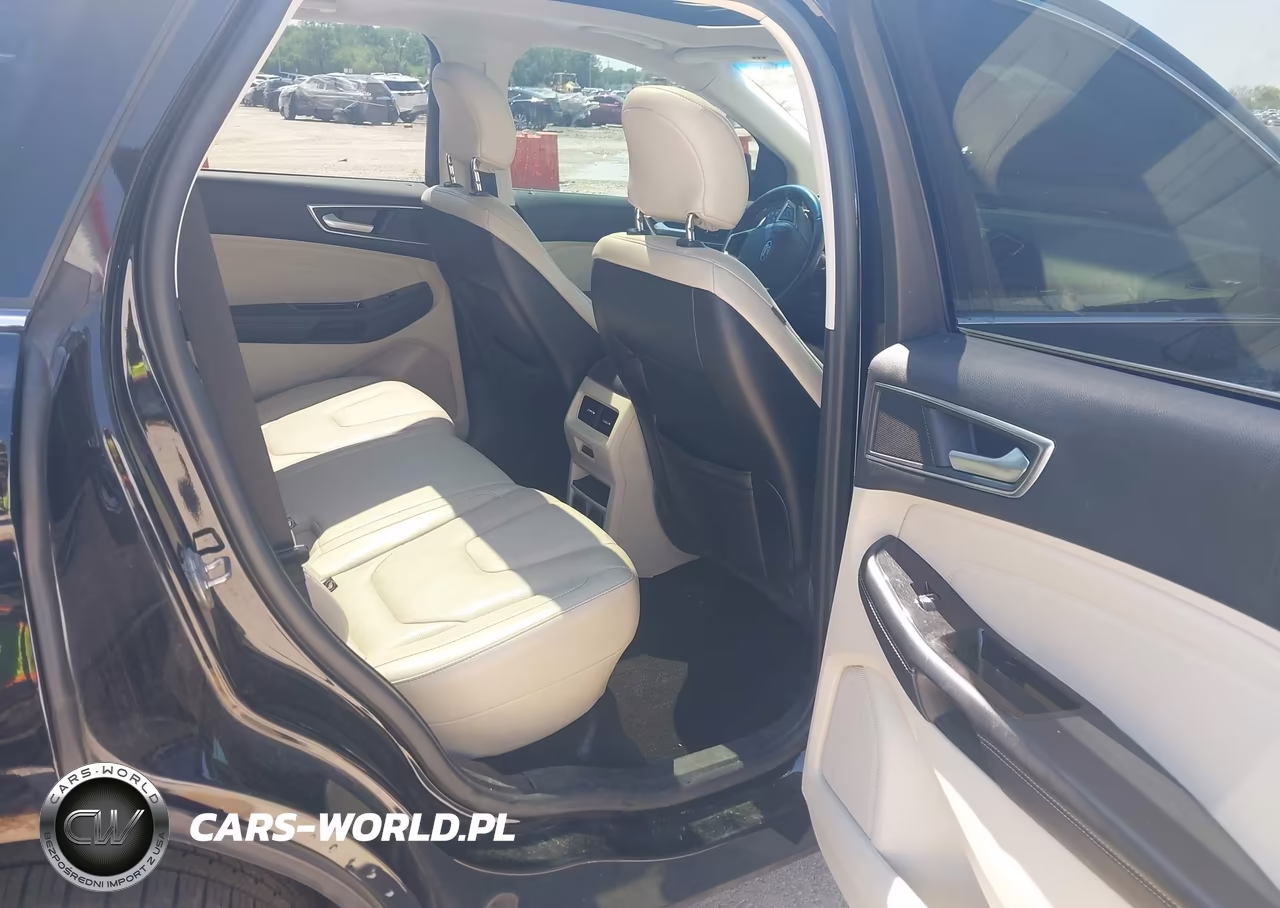 2018 Ford Edge Titanium VIN:2FMPK4K89JBB39333 - 8