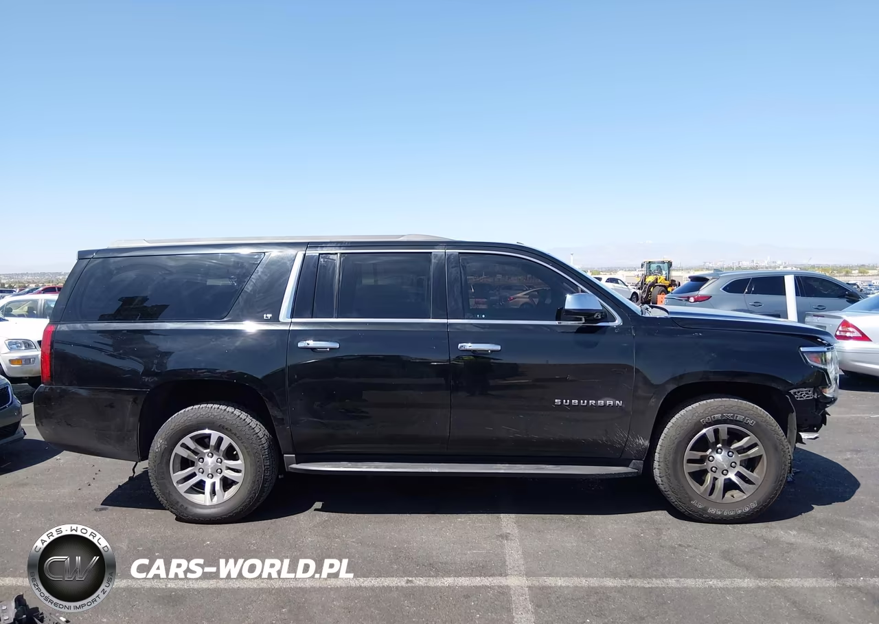 2019 Chevrolet Suburban Lt VIN:1GNSCHKC3KR347267 - 14