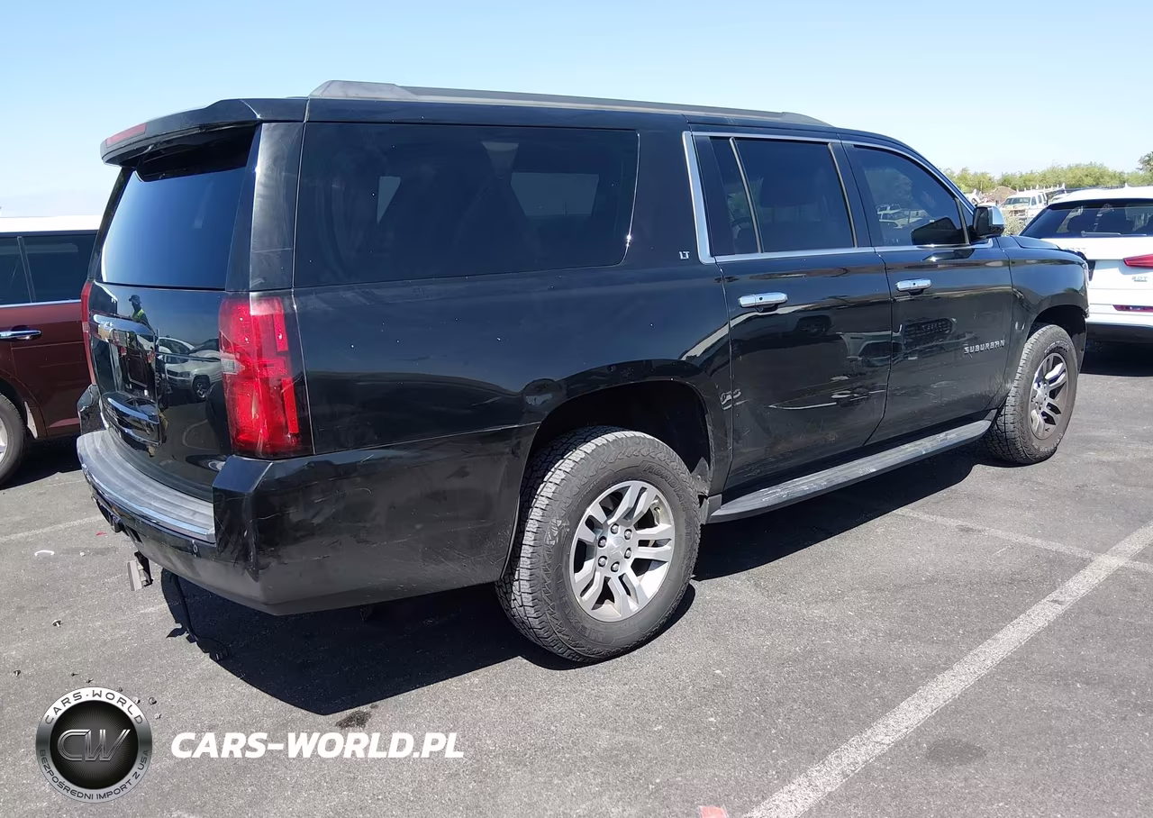 2019 Chevrolet Suburban Lt VIN:1GNSCHKC3KR347267 - 4