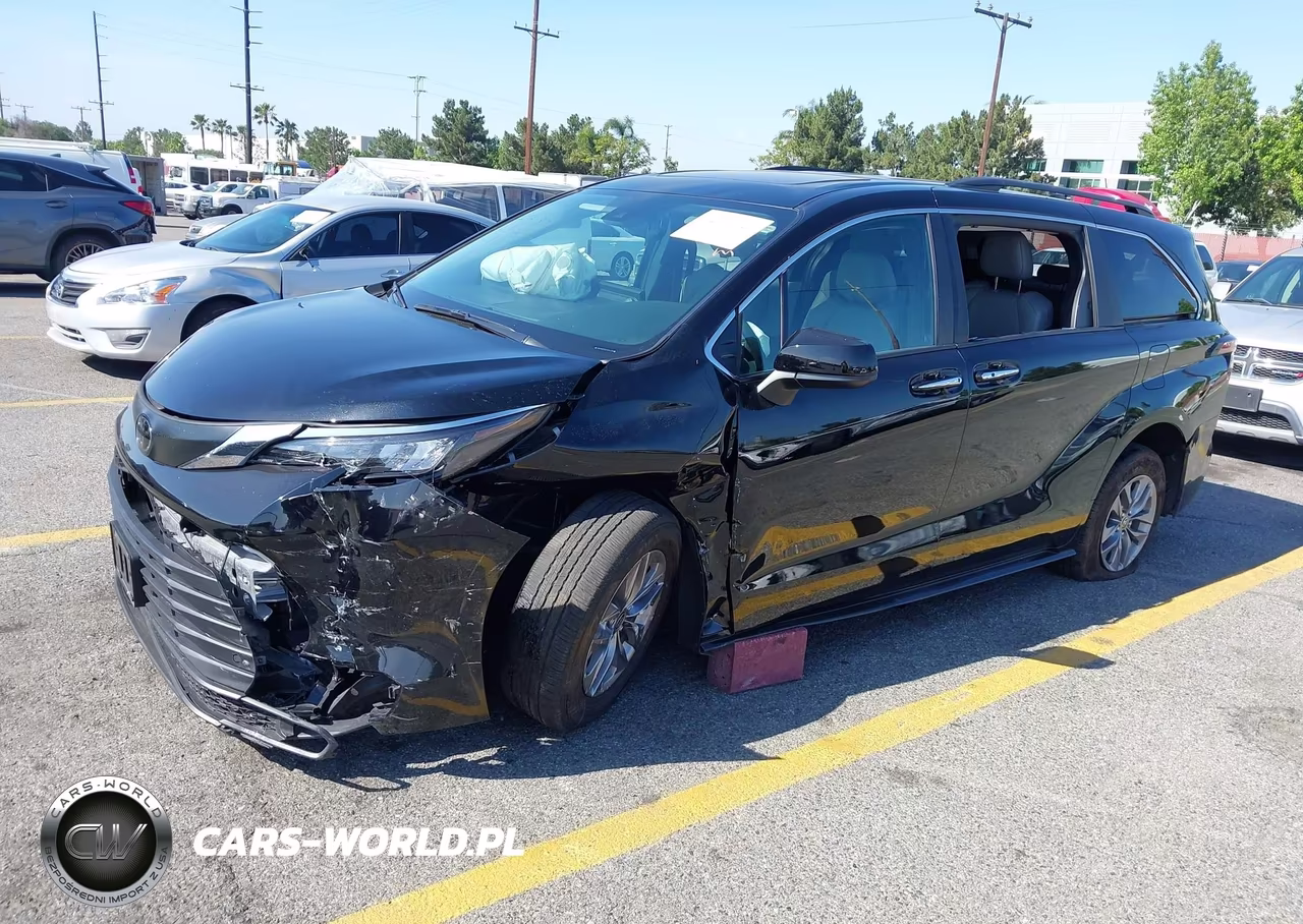 2026 Toyota Sienna Xle VIN:5TDYRKEC2TS291738 - 2