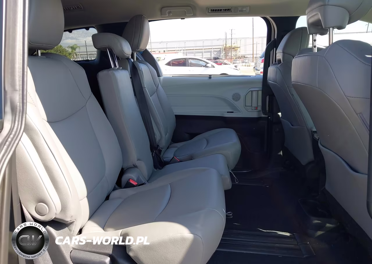 2026 Toyota Sienna Xle VIN:5TDYRKEC2TS291738 - 8