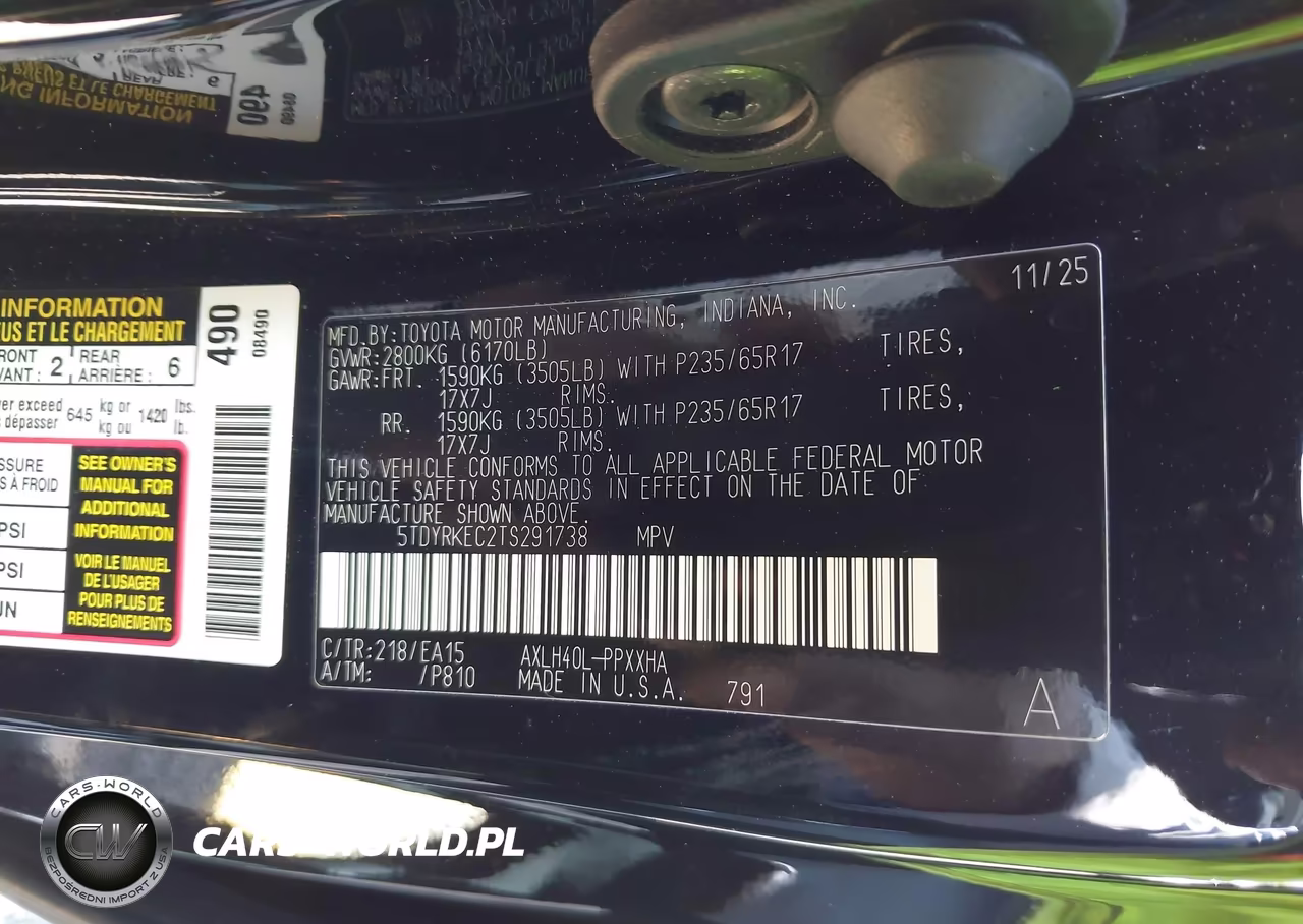 2026 Toyota Sienna Xle VIN:5TDYRKEC2TS291738 - 9