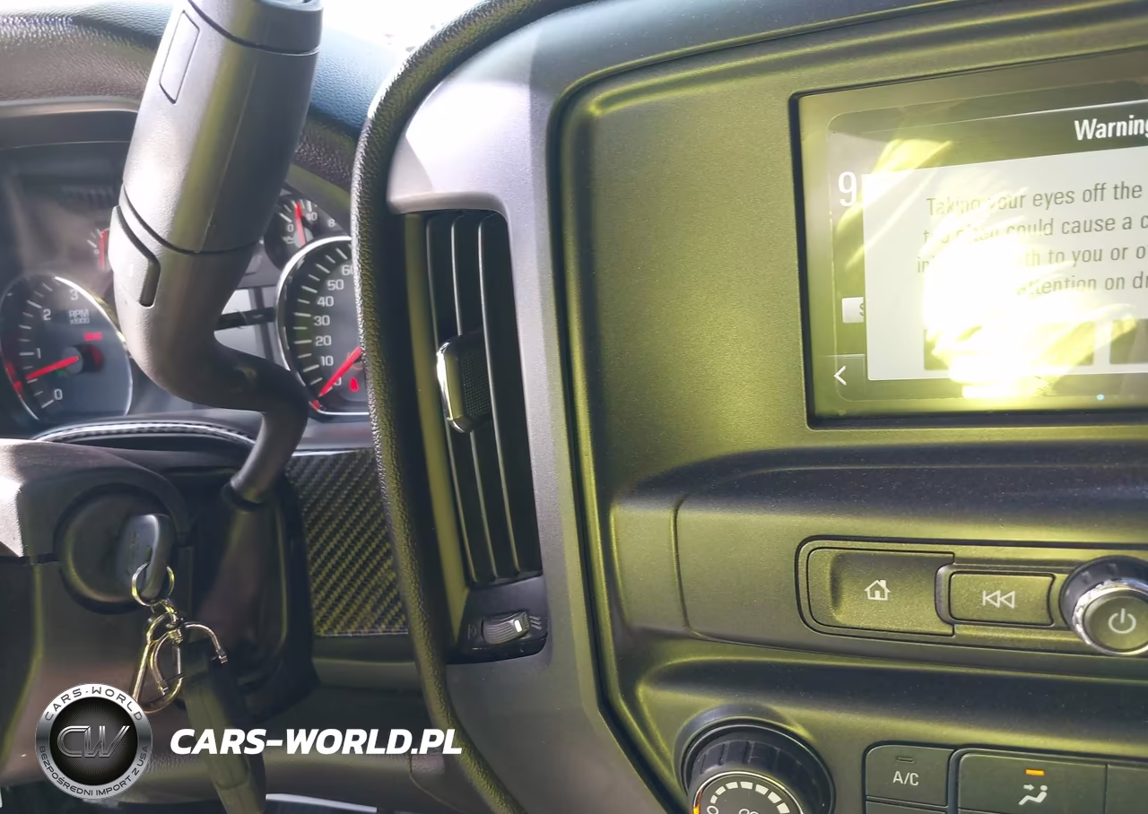 2018 Chevrolet Silverado 1500 Wt VIN:1GCNCNEC4JZ132916 - 11