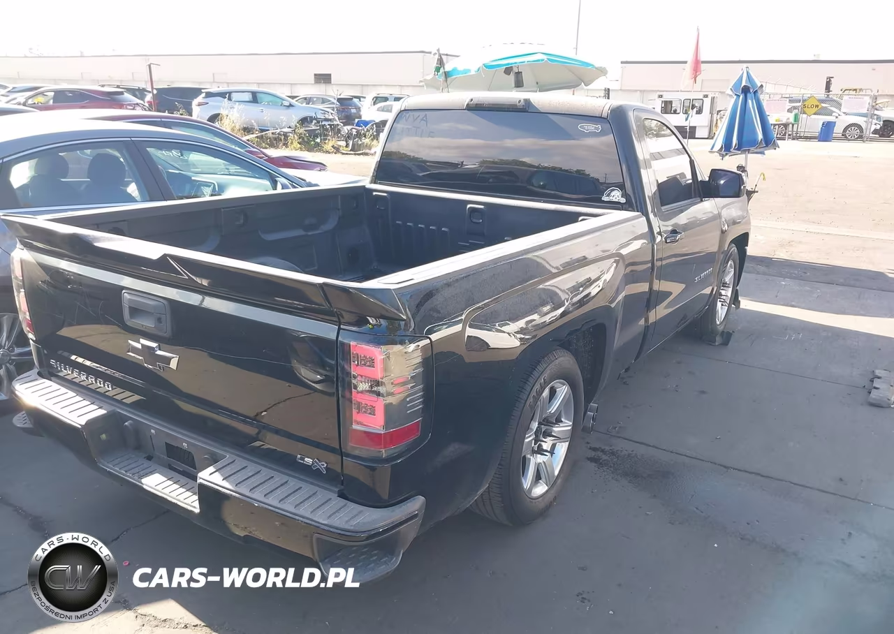 2018 Chevrolet Silverado 1500 Wt VIN:1GCNCNEC4JZ132916 - 4