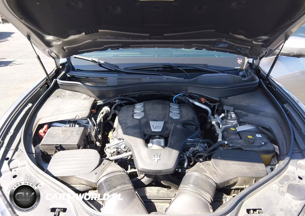 2021 Maserati Levante VIN:ZN661XUA6MX372702 - 10