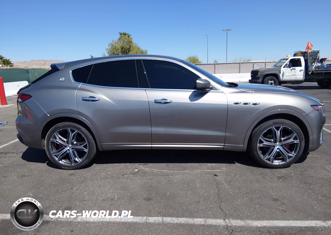 2021 Maserati Levante VIN:ZN661XUA6MX372702 - 14