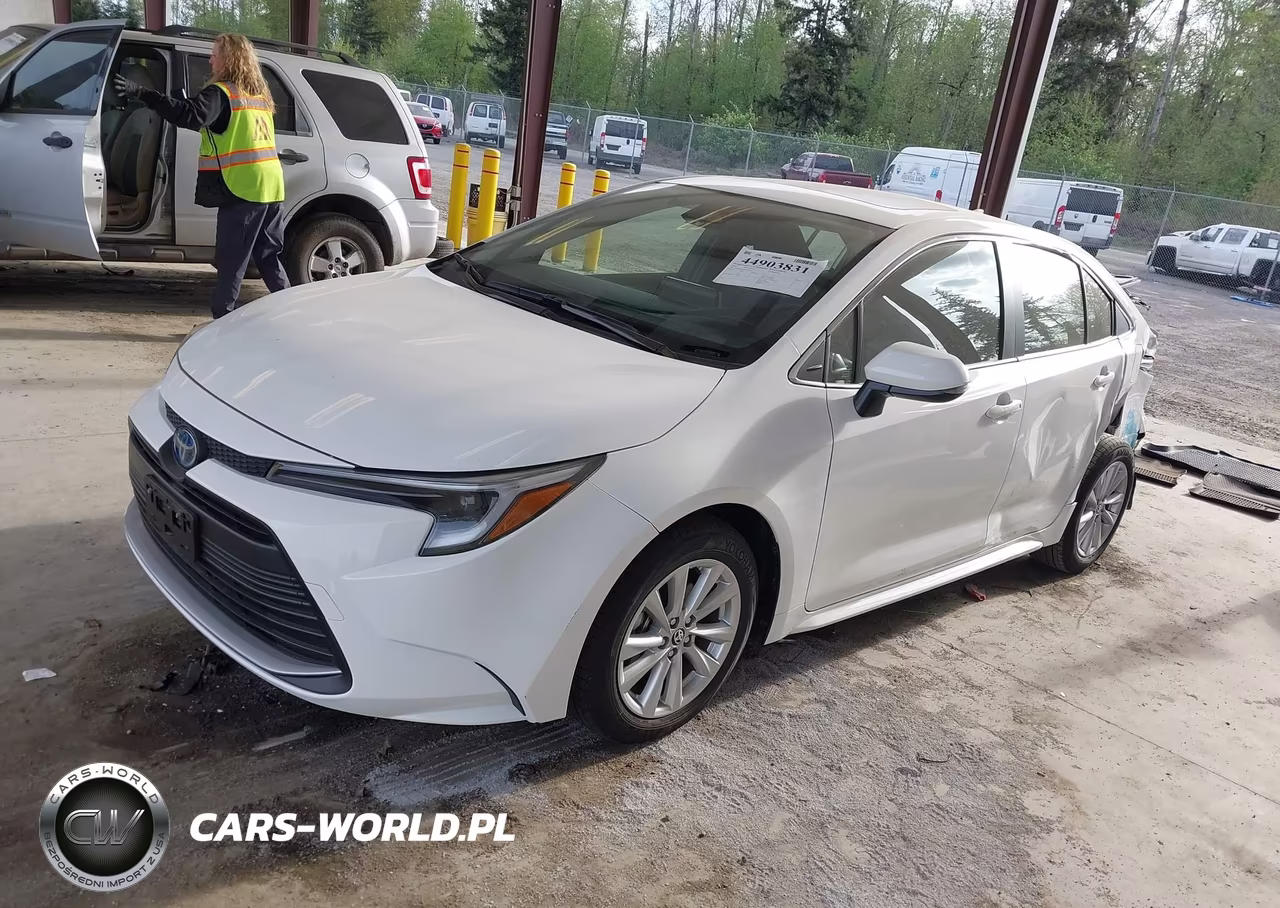 2024 Toyota Corolla Hybrid Xle VIN:JTDBCMFE9R3047131 - 2