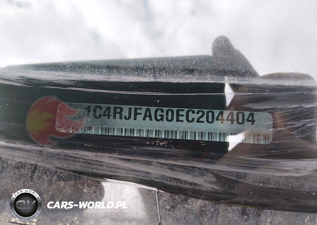 2014 Jeep Grand Cherokee Laredo VIN:1C4RJFAG0EC204404 - 9