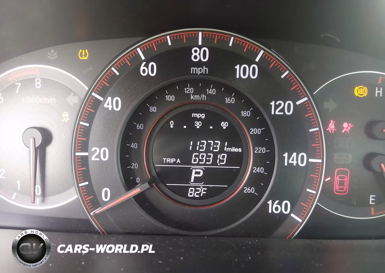 2017 Honda Accord Sport VIN:1HGCR2F54HA137337 - 16