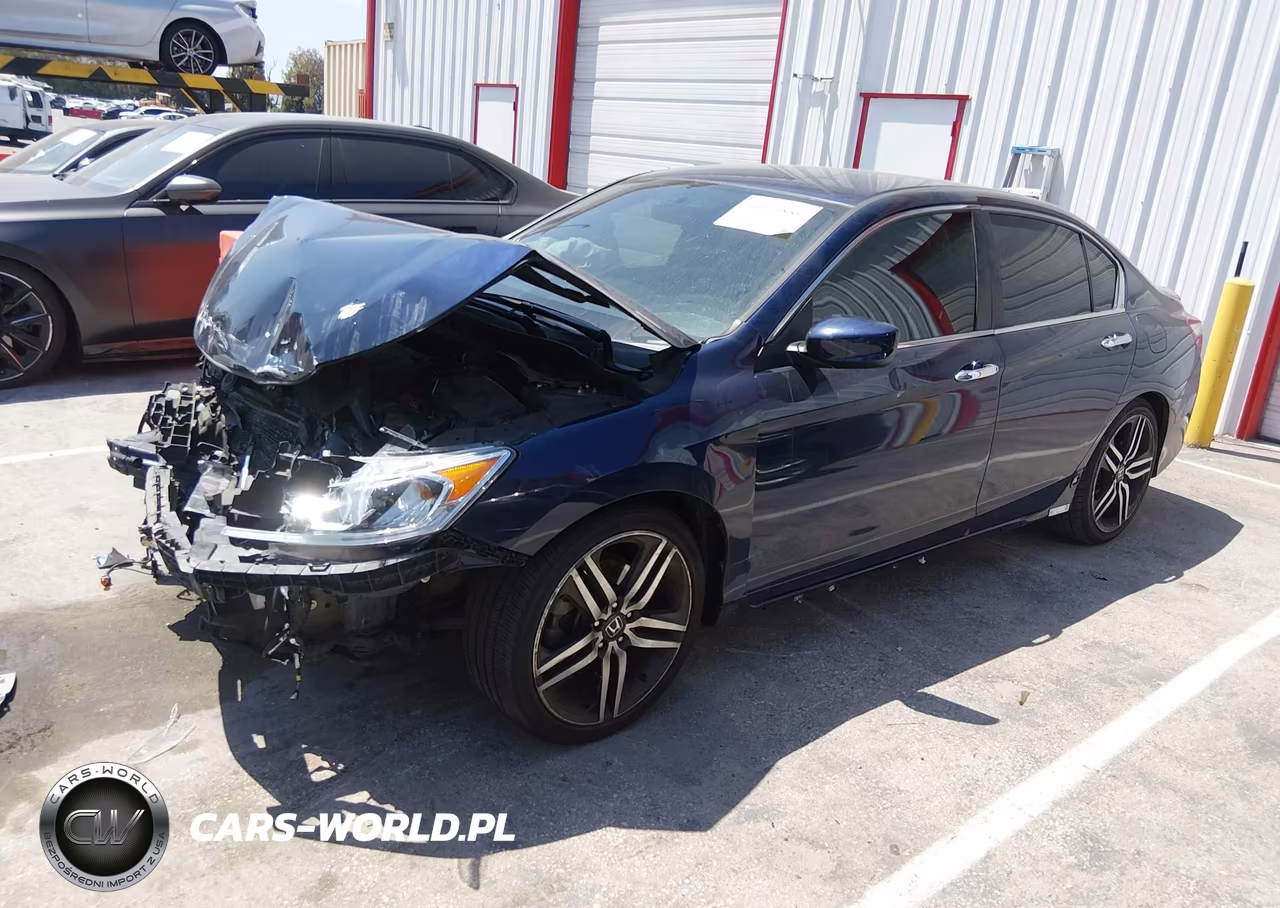 2017 Honda Accord Sport VIN:1HGCR2F54HA137337 - 2