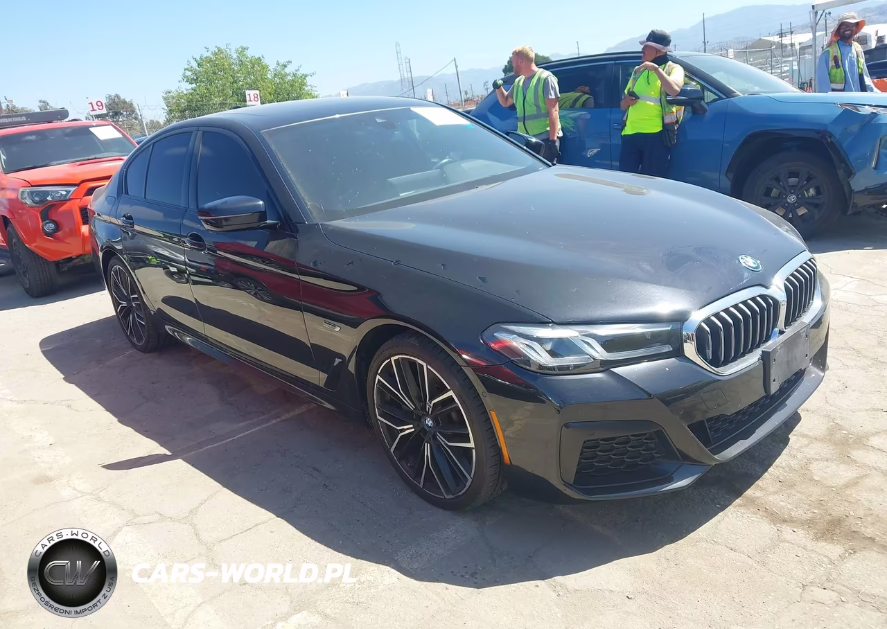 2023 BMW 530E – zdjęcie 1 z 15