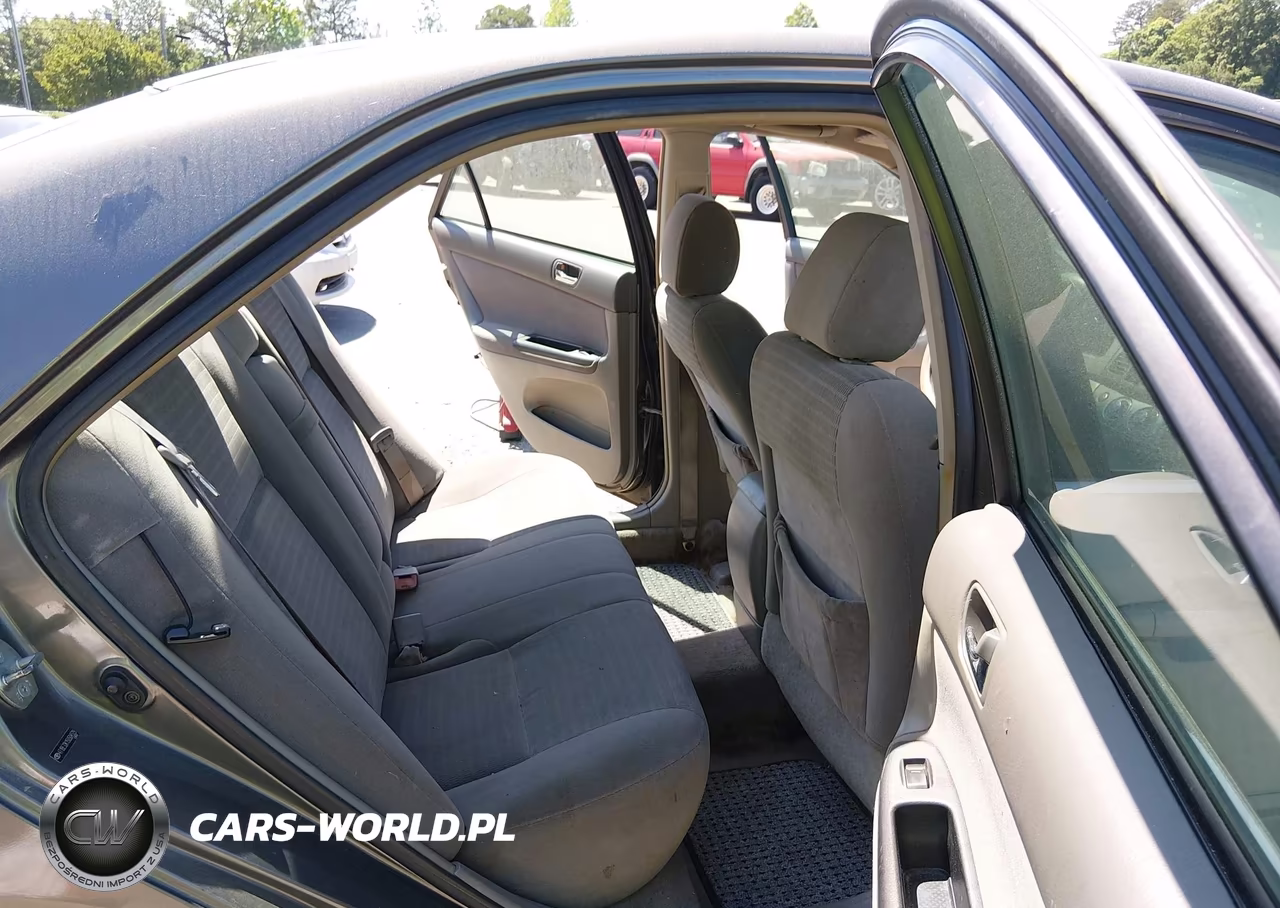 2005 Toyota Camry Le VIN:4T1BE32K15U504529 - 8