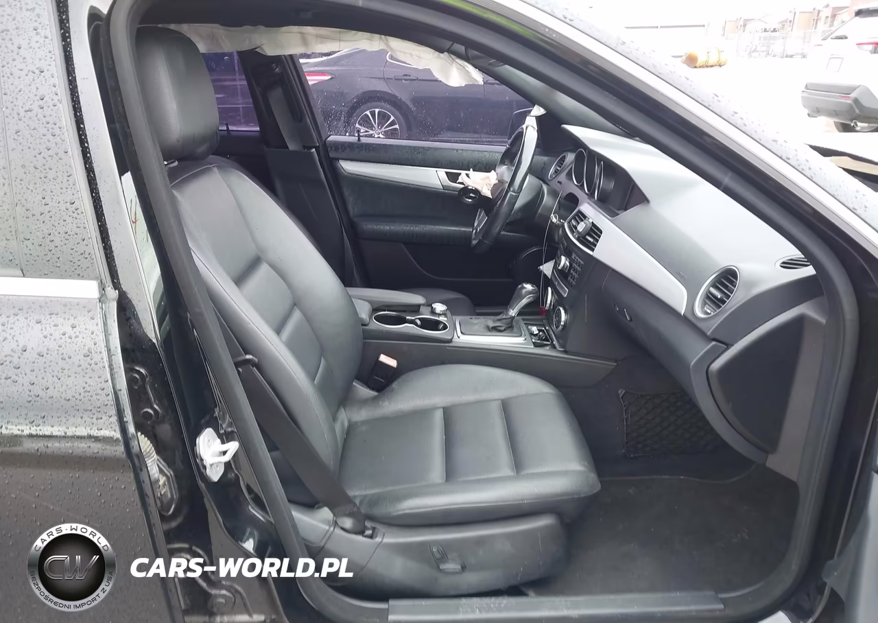2014 Mercedes-Benz C 250 Sport VIN:WDDGF4HBXEA949458 - 5