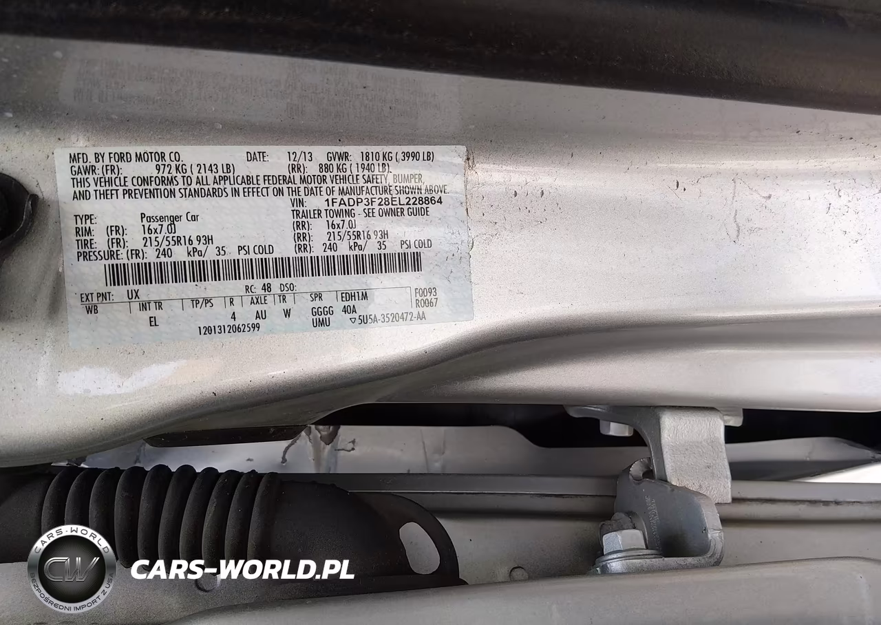 2014 Ford Focus Se VIN:1FADP3F28EL228864 - 9