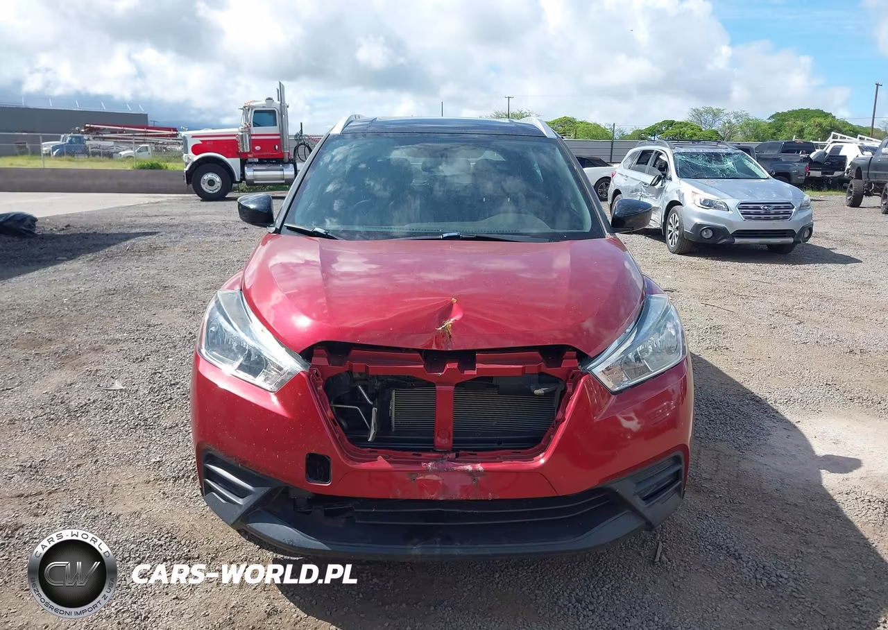2018 Nissan Kicks Sv VIN:3N1CP5CU5JL527186 - 6