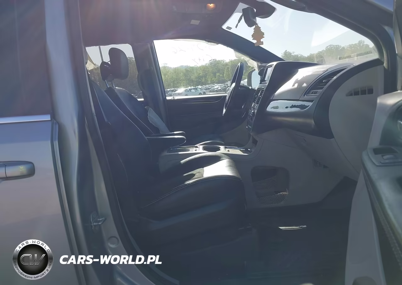 2019 Dodge Grand Caravan Sxt VIN:2C4RDGCG9KR556989 - 5
