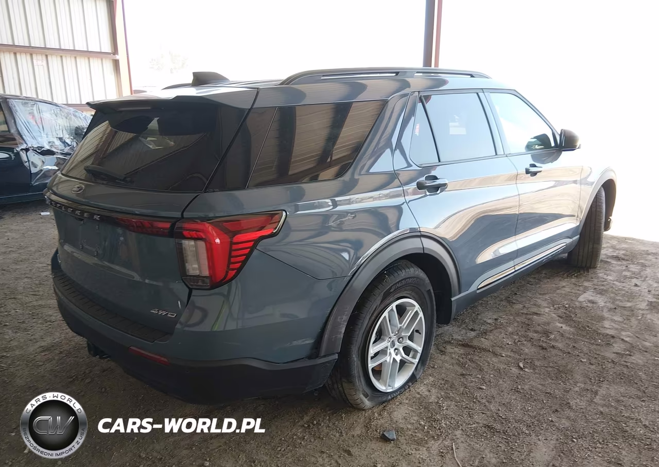 2026 Ford Explorer Active VIN:1FMUK8DH8TGB14555 - 4