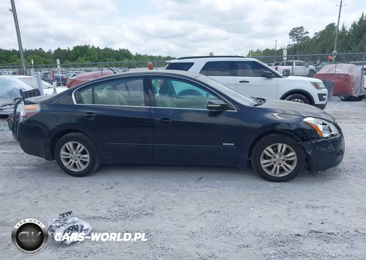2011 Nissan Altima Hybrid VIN:1N4CL2AP9BC110595 - 14