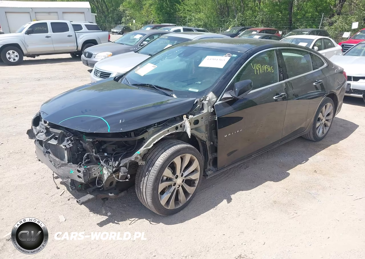 2018 Chevrolet Malibu Premier VIN:1G1ZE5SX8JF188256 - 2