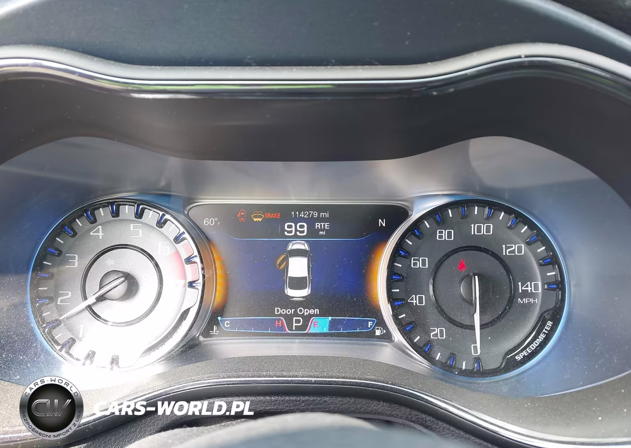 2015 Chrysler 200 S VIN:1C3CCCBB5FN752894 - 7
