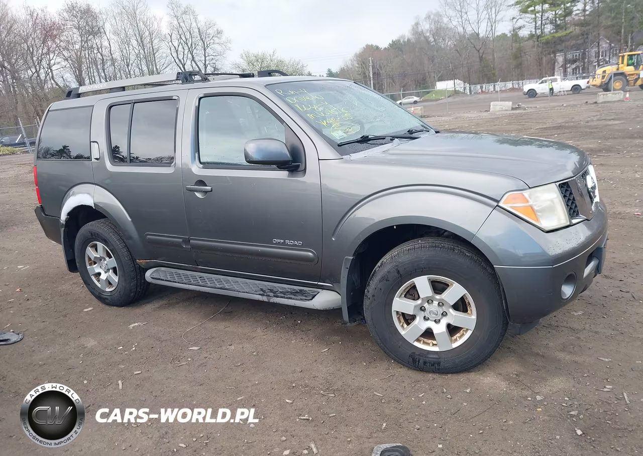 2005 Nissan Pathfinder Se Off-Road