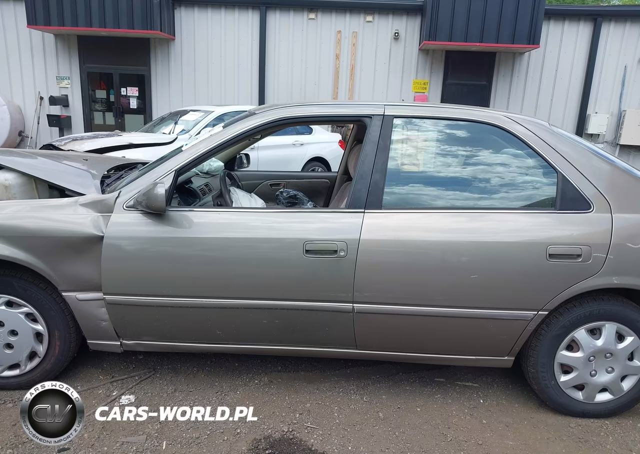 1999 Toyota Camry Le VIN:JT2BG22K9X0312755 - 14
