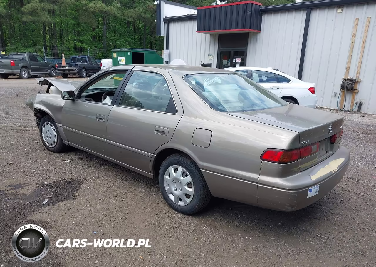 1999 Toyota Camry Le VIN:JT2BG22K9X0312755 - 3