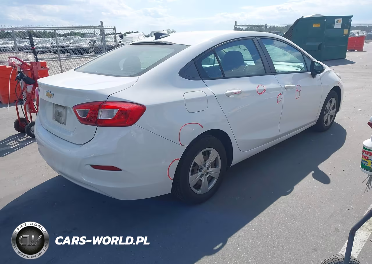 2017 Chevrolet Cruze Ls Auto VIN:1G1BC5SM0H7224104 - 4